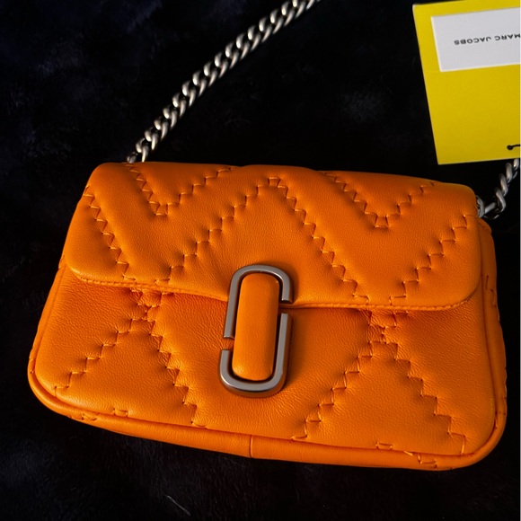 Marc Jacobs Orange Quilted Crossbody/shoulder  Bag. NWT - Picture 5 of 6